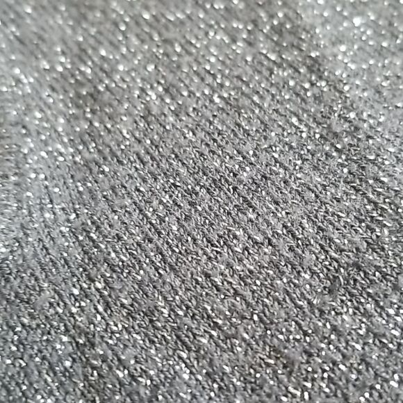 Ramsey Sparkly Metallic Top. Size XL - Picture 12 of 12
